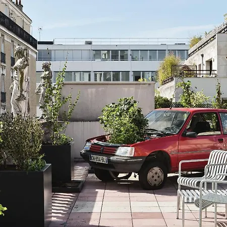 Rosalie Hotel