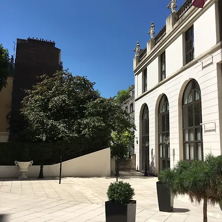 Rosalie Hotel 4*